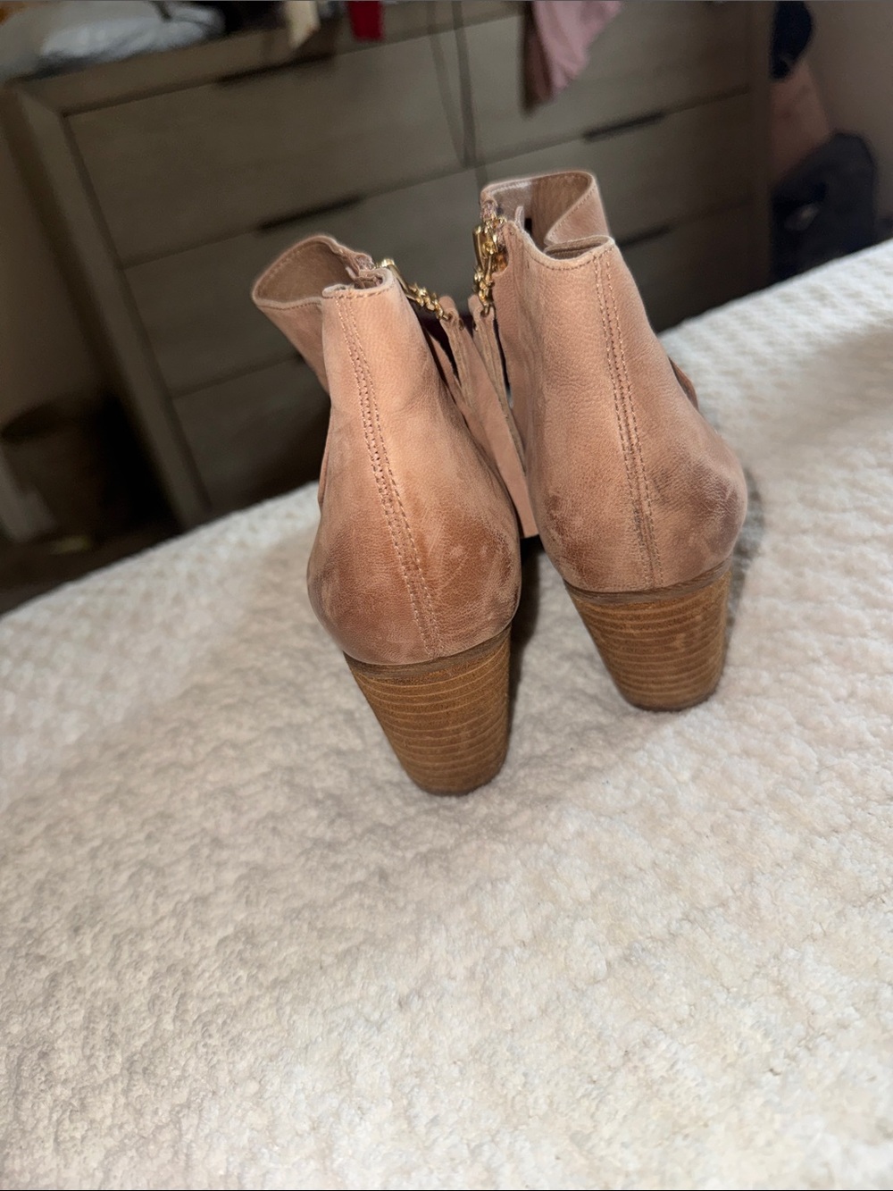 Sam Edelman Mariella tan Leather Ankle Booties with Gold Button Accents 6 - Picture 4 of 5